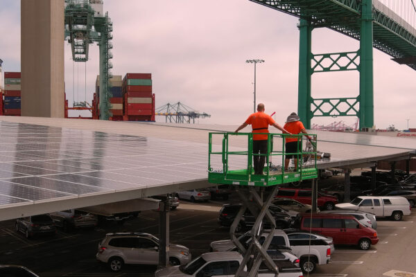 14-1800x1200_sustineo_2022_catalina-express_washing 14-1800x1200_sustineo_2022_catalina-express_washing